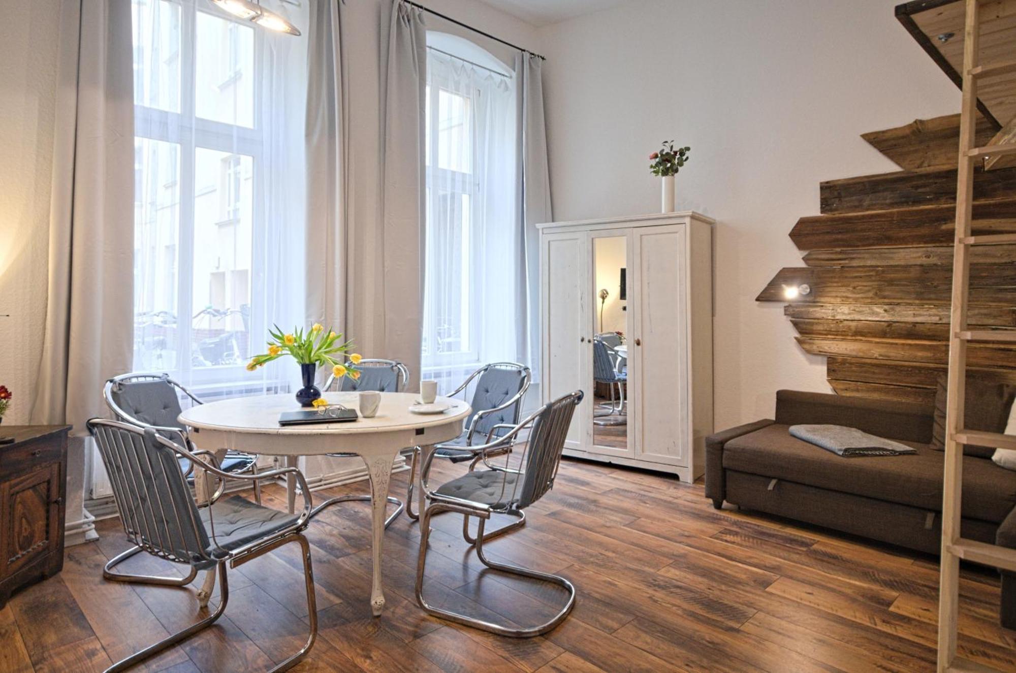 Quiet Courtyard Apartment Berlin Exterior foto